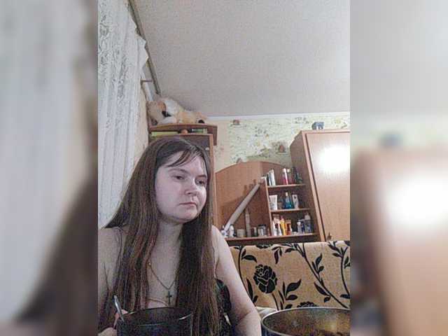 Snímky obrazovky vysielania _Temptation_