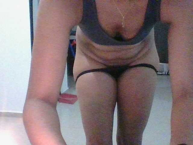 Snímky obrazovky vysielania Milenita2022