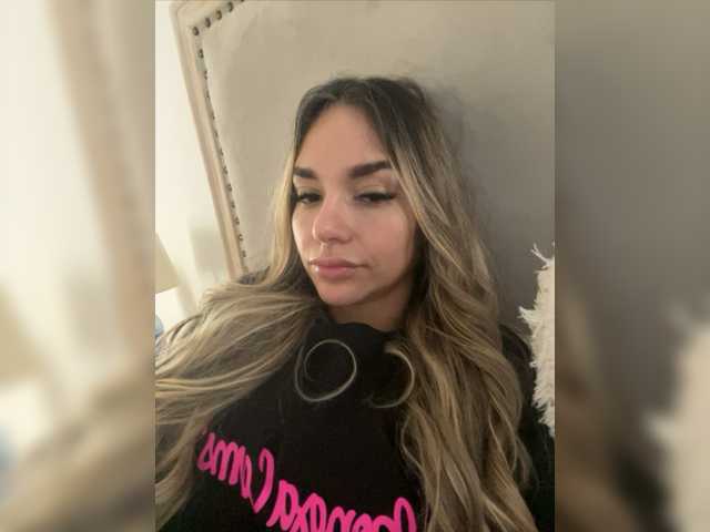 Snímky obrazovky vysielania Miranda-Ray