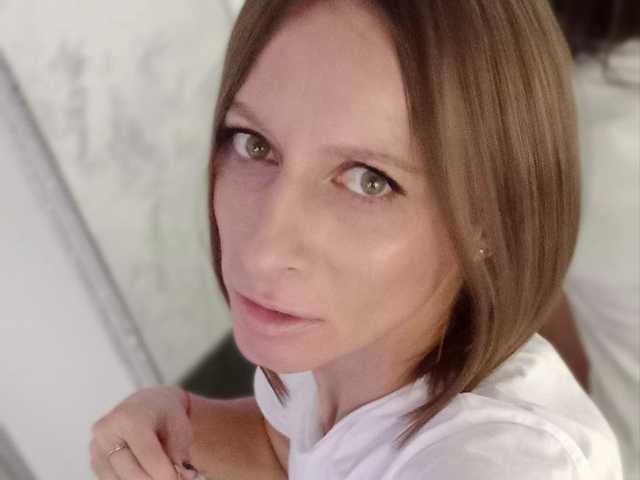 Profilová fotka MirandaHobbs