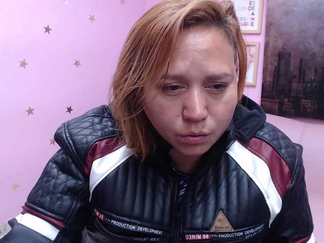 Snímky obrazovky vysielania MirandaPalmer