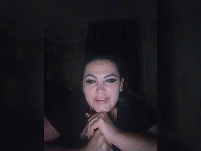 Snímky obrazovky vysielania Miss_Kiss_Kiss