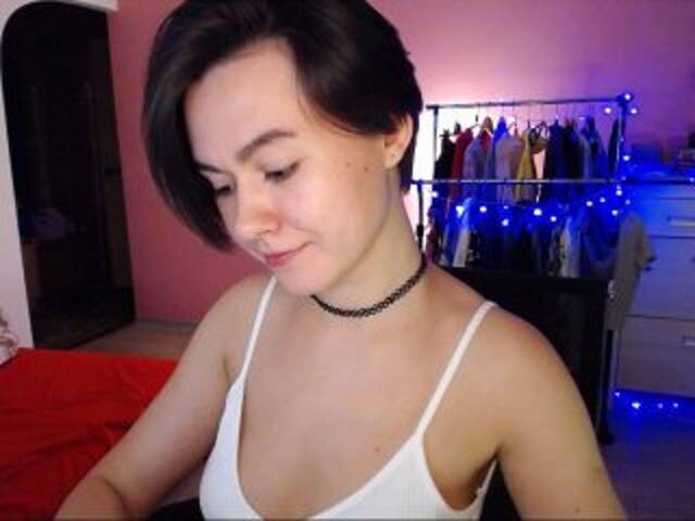 Snímky obrazovky vysielania mMorvFm