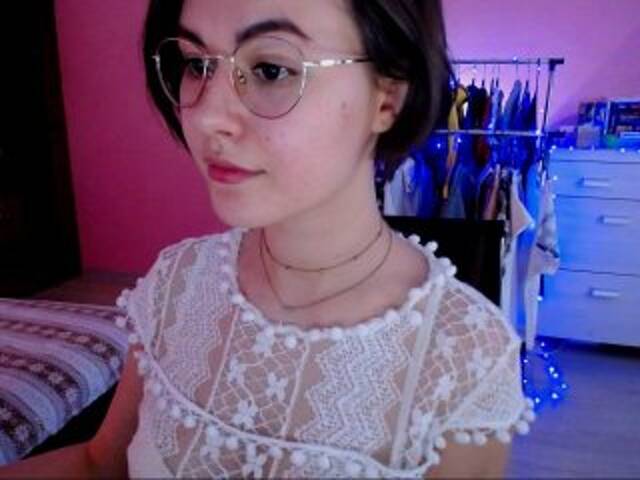 Snímky obrazovky vysielania mMorvFm