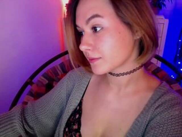 Snímky obrazovky vysielania mMorvFm