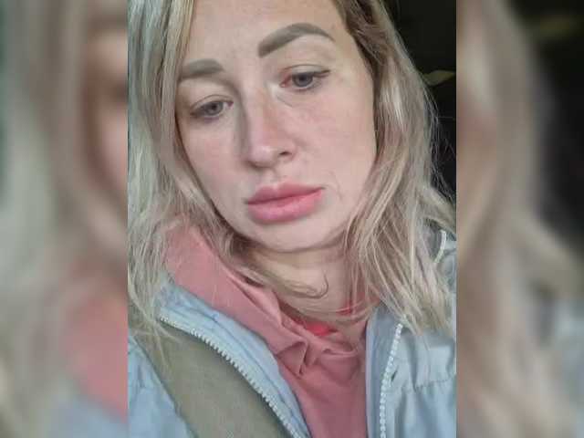 Snímky obrazovky vysielania MOLLY-7