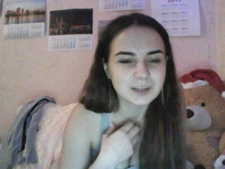 Snímky obrazovky vysielania Mollyflirt