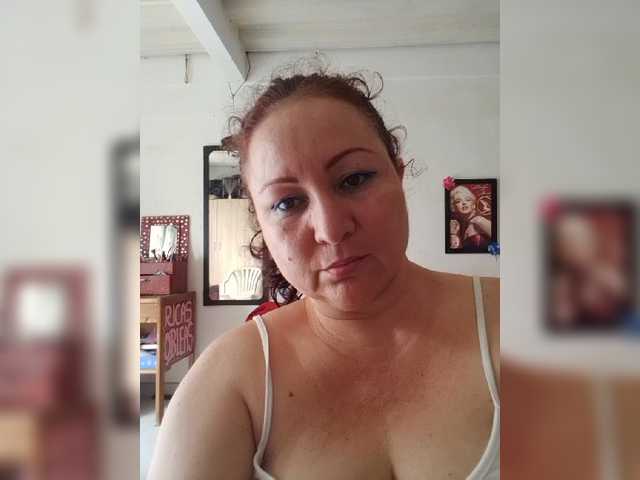 Fotografie MommyQueen Hello muy guys mommy queen play pussy ....