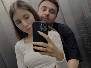 Erotický videohovor momotea