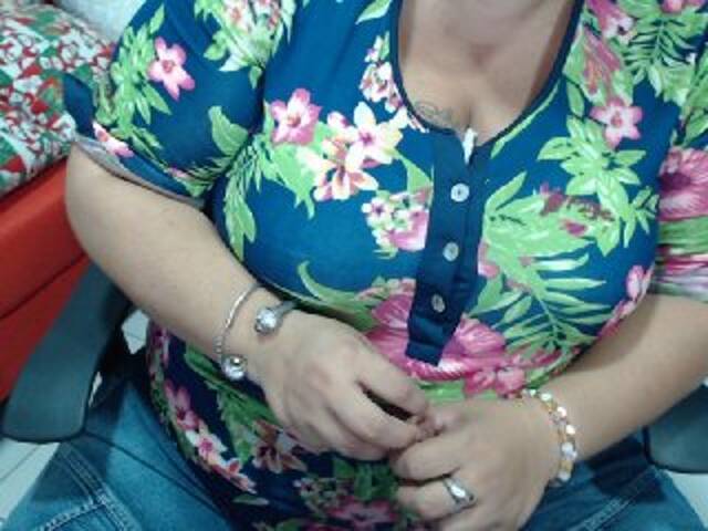 Snímky obrazovky vysielania monalindagold