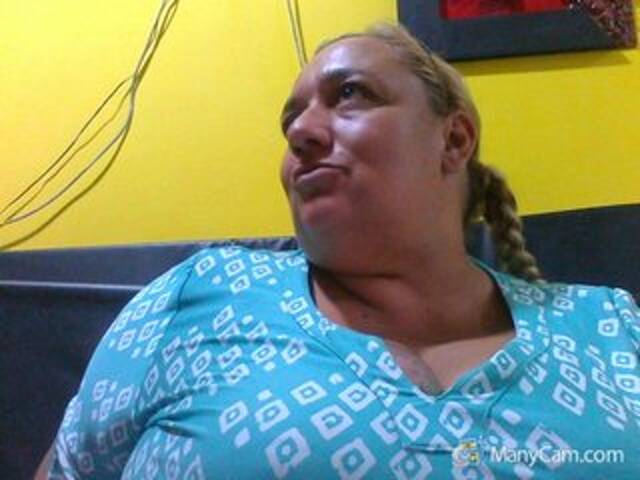 Snímky obrazovky vysielania monalindagold