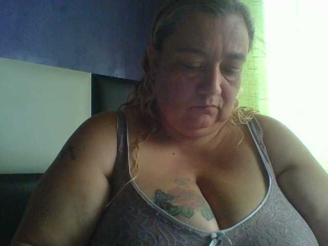 Snímky obrazovky vysielania monalindagold