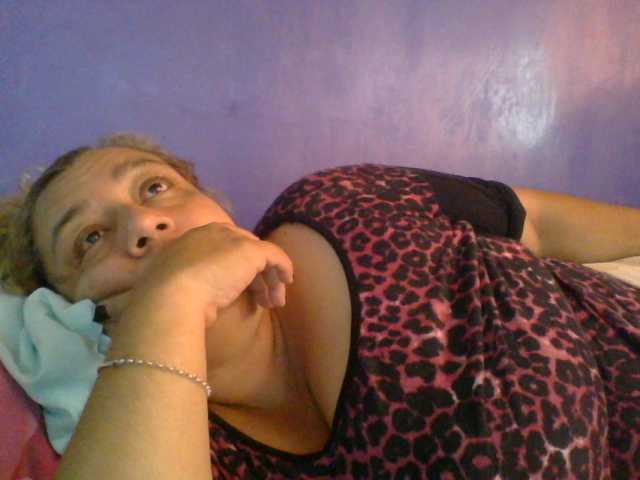 Snímky obrazovky vysielania monalindagold