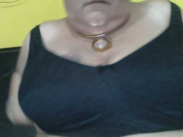 Snímky obrazovky vysielania monalindagold