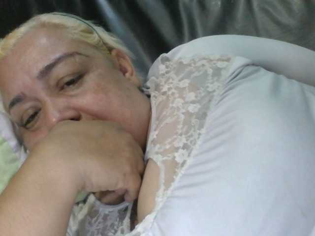 Snímky obrazovky vysielania monalindagold