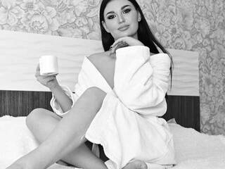 Erotický videohovor Monika-Doll