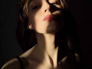 Erotický videohovor monyamyr