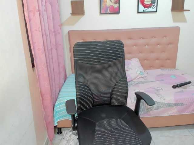 Snímky obrazovky vysielania More-hot