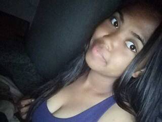 Erotický videohovor Mornih