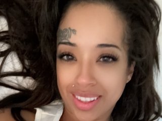 Erotický videohovor Mskinkykitty