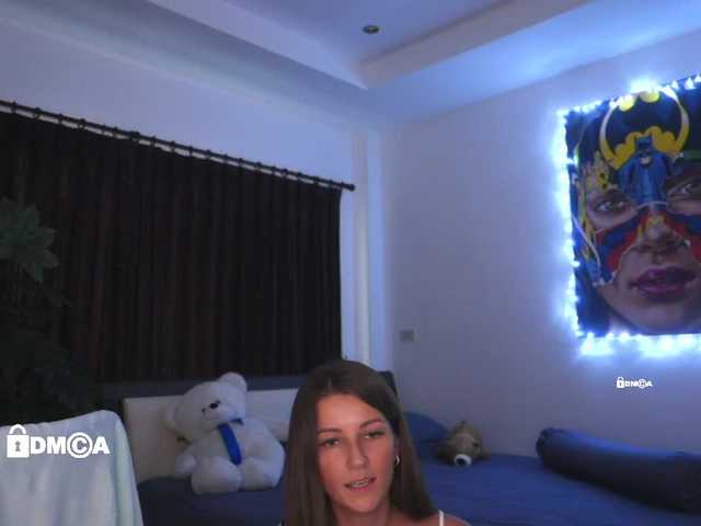Snímky obrazovky vysielania Anna_Shine