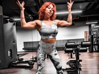 Erotický videohovor MuscularMommy