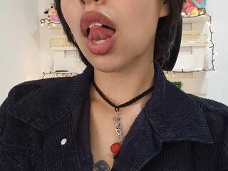 Erotický videohovor NanaRott01