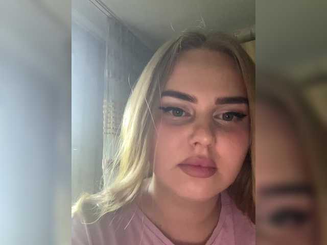 Snímky obrazovky vysielania NancyClark