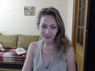 Fotografie VideoLady lovense enabled. see power modes in chat. ORGASM at goal or 100 in one tip . 137 till orgasm.