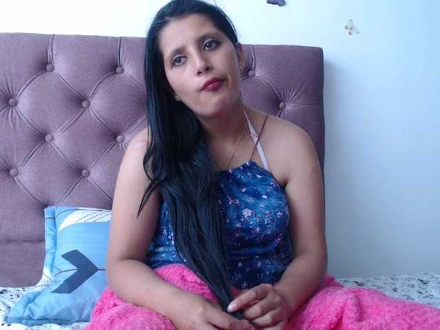 Snímky obrazovky vysielania NATHASHAS1