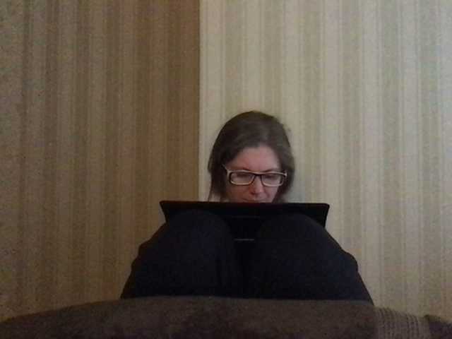 Snímky obrazovky vysielania naturalblonde