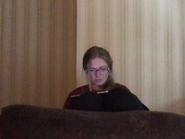 Snímky obrazovky vysielania naturalblonde