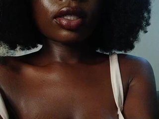 Erotický videohovor NaughtyCherie