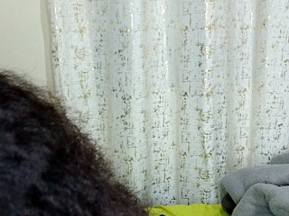 Erotický videohovor NaughtyOLIVIA