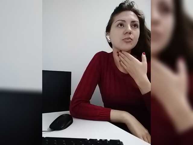 Snímky obrazovky vysielania NewEffectEyes