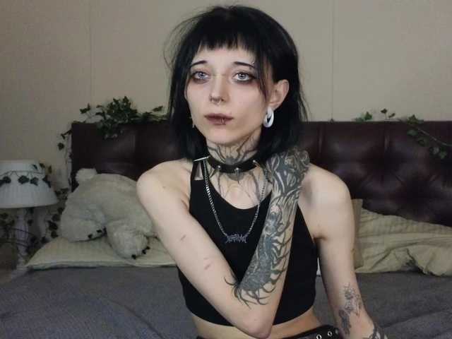 Snímky obrazovky vysielania NeyaLette96
