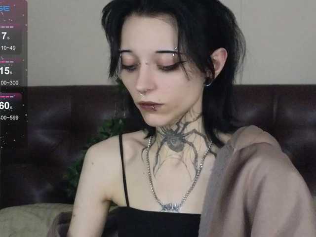Snímky obrazovky vysielania NeyaLette96