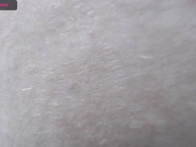 Snímky obrazovky vysielania Nicoleex