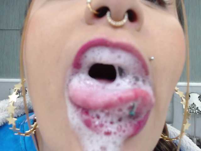 Fotografie NicolleWayne DEEPTHROAT AND SPIT QUEEN !! #deepthroat #spit #messy #gag