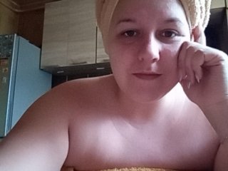 Snímky obrazovky vysielania nightbaby