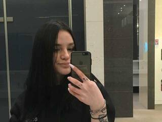 Erotický videohovor Nika-nona