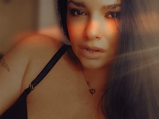 Erotický videorozhovor Leynonal