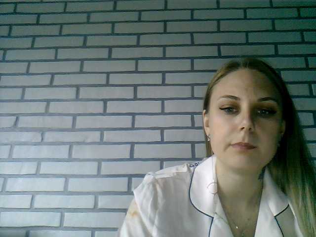 Snímky obrazovky vysielania NikePretty