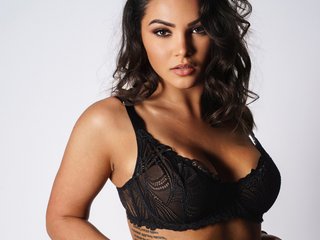 Erotický videorozhovor NikkiKay18