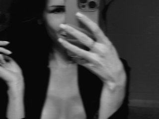 Erotický videohovor Nikkittyni