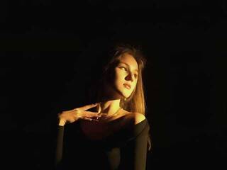 Erotický videohovor Niktoria-Shy