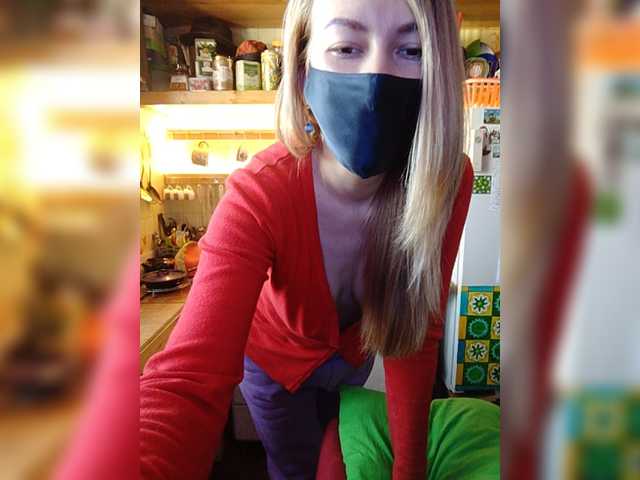 Snímky obrazovky vysielania Olenkinyskazk