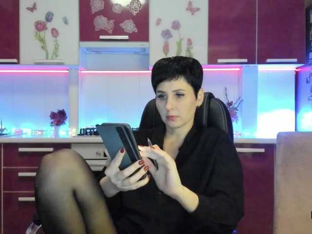 Snímky obrazovky vysielania Olivija2020