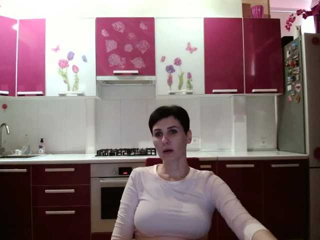 Snímky obrazovky vysielania Olivija2020