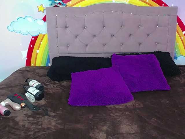 Snímky obrazovky vysielania pamela-slim